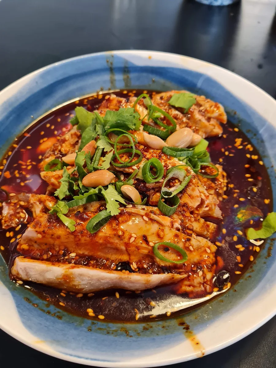 口水鸡, Naka Noodle
